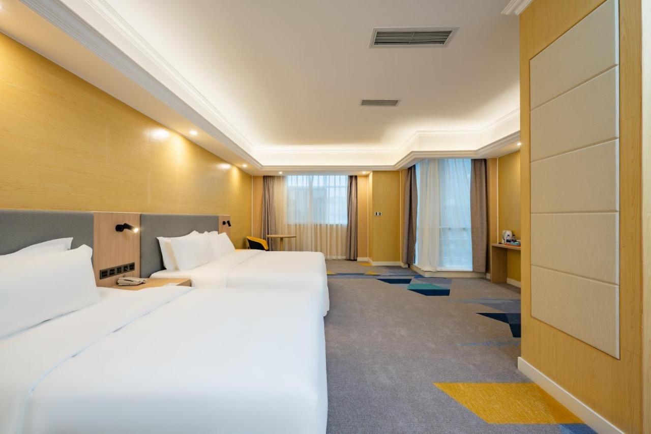Holiday Inn Express Chengdu Tianfu Square By Ihg - Chunxi Road And Kuanzhai Alley Bagian luar foto