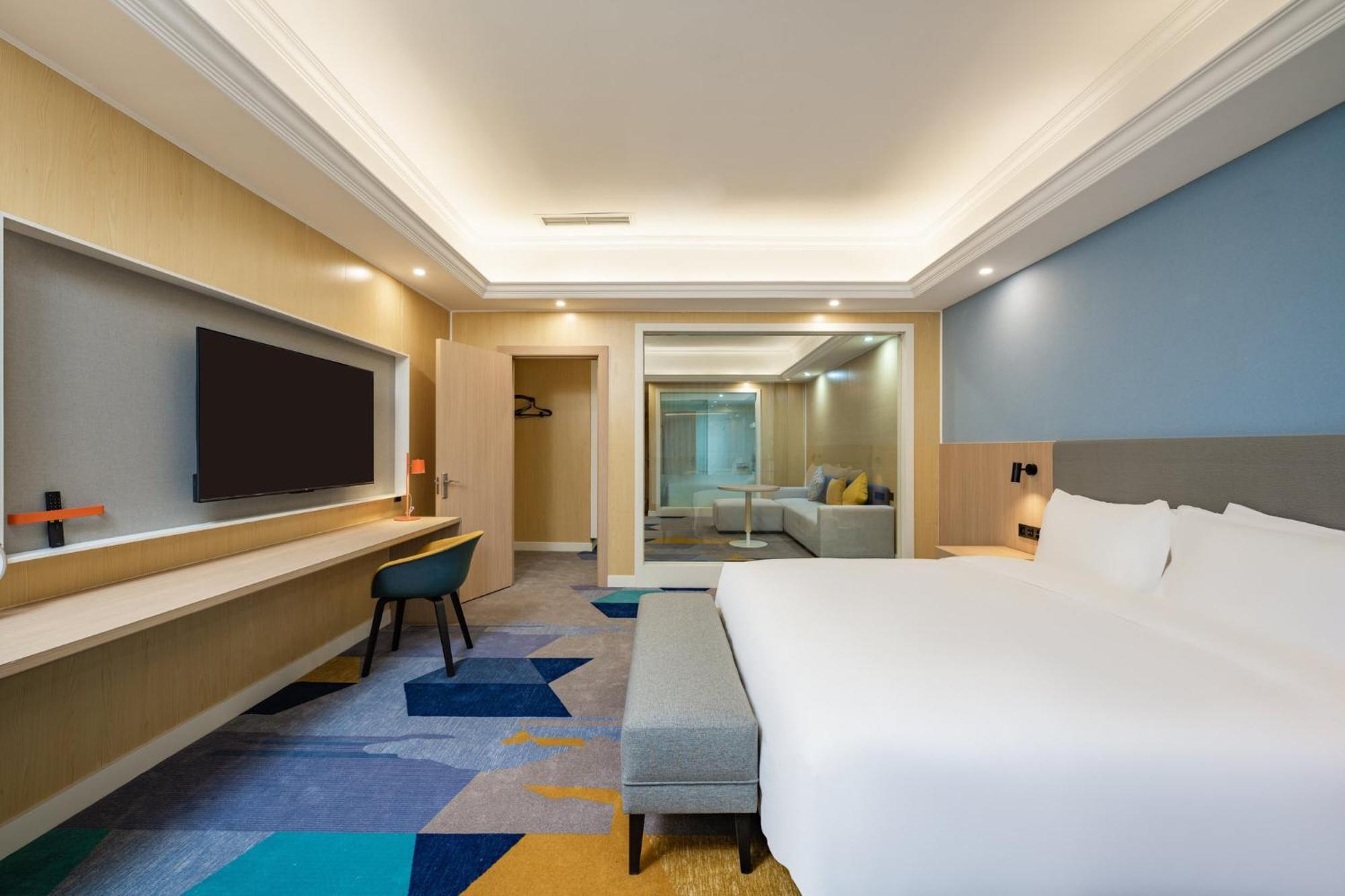 Holiday Inn Express Chengdu Tianfu Square By Ihg - Chunxi Road And Kuanzhai Alley Bagian luar foto