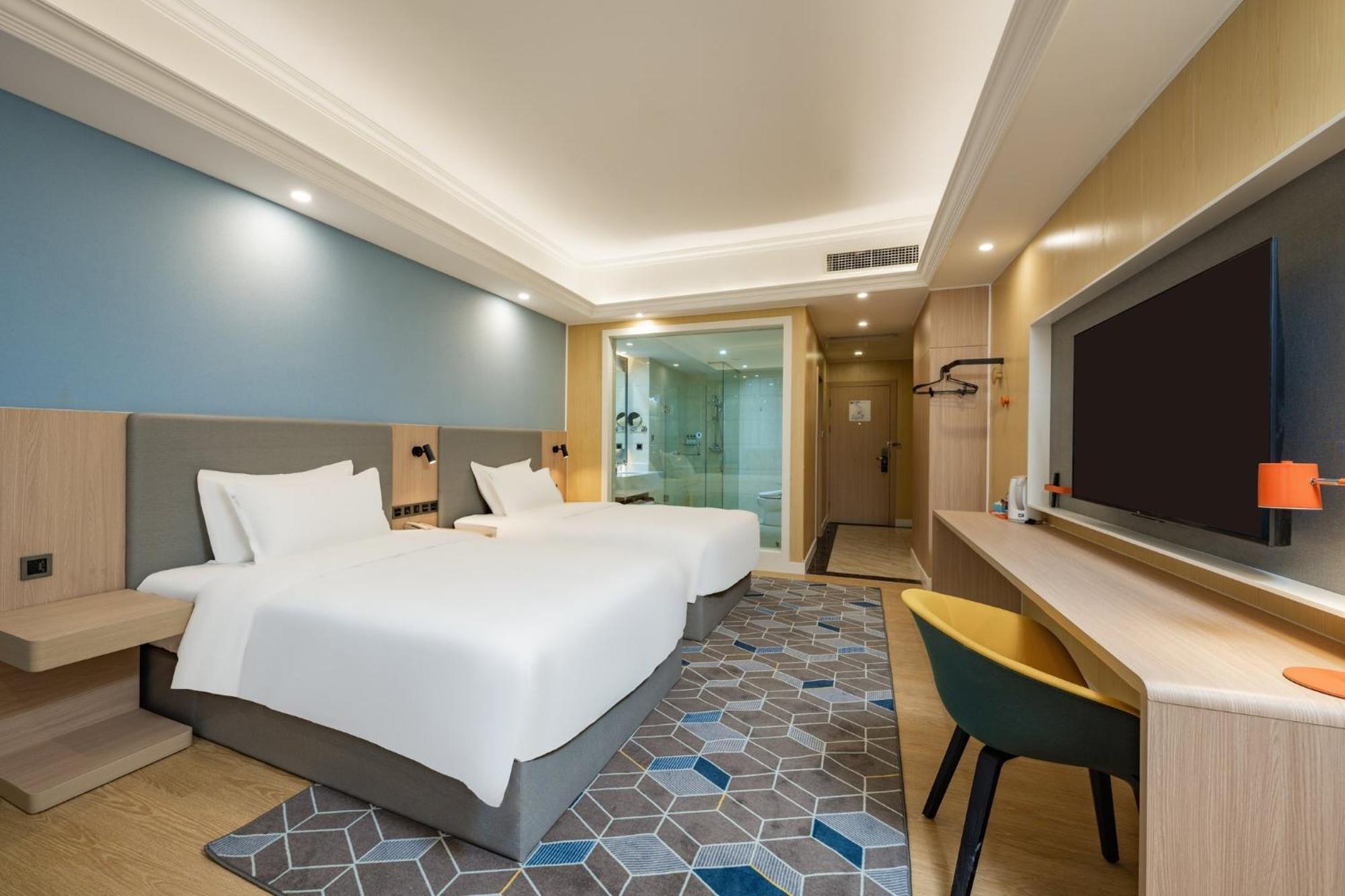 Holiday Inn Express Chengdu Tianfu Square By Ihg - Chunxi Road And Kuanzhai Alley Bagian luar foto
